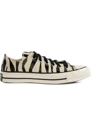 Converse Sneakers mit Zebramuster