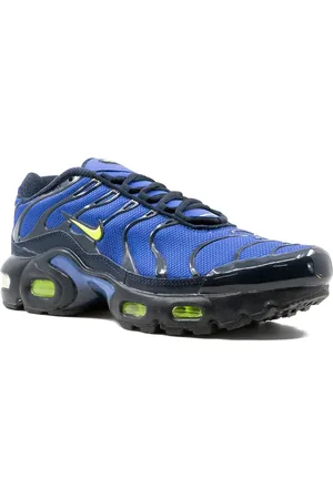 Nike Air Max Plus Sneakers