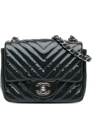 CHANEL 2015-2016 mini Square Classic Chevron Flap Umhängetasche aus Lackleder