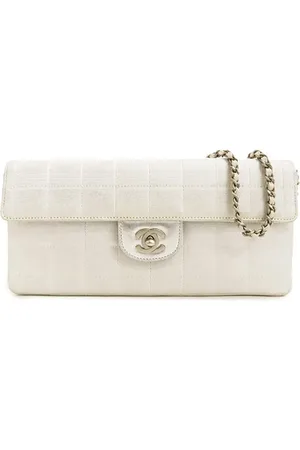 CHANEL 2000-2002 New Travel Line East West Flap Schultertasche