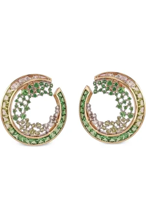 Ananya 18kt Scatter Gelbgoldcreolen mit Tsavorit und Diamanten