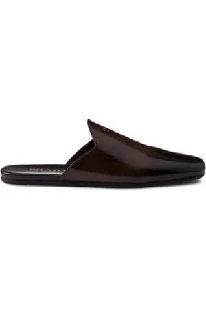 Prada Slipper aus gebürstetem Leder
