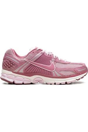 Nike Zoom Vomero 5 "Elemental Pink" Sneakers