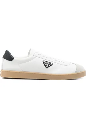 Prada Sneakers aus Leder