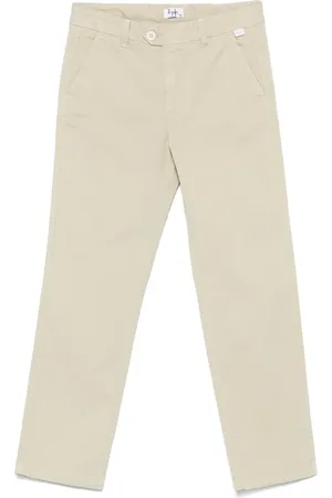 Il gufo Chino mit Logo-Detail