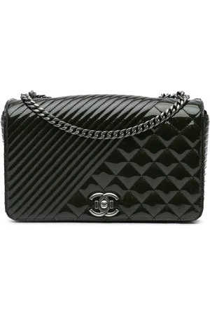 CHANEL 2014-2015 mittelgroße Coco Boy Flap Schultertasche aus Lackleder