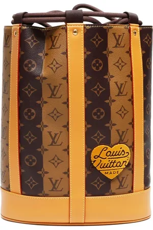 LOUIS VUITTON 2021 x NIGO Randonée Beuteltasche