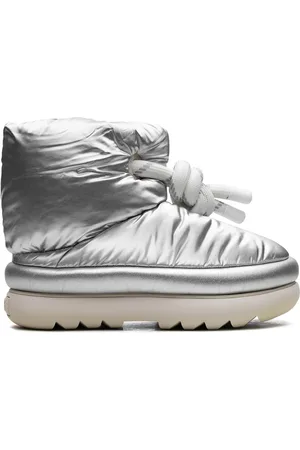 UGG Kurze Stiefel