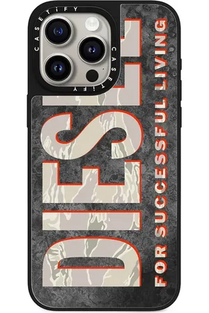 Diesel X CASETiFY geformte iPhone 15 Pro Max-Hülle