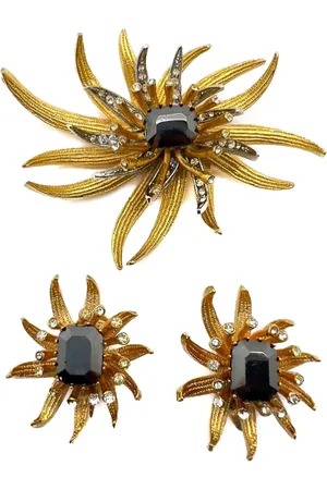 JENNIFER GIBSON JEWELLERY Vintage Stylized Haematite Chrysanthemum Ohrringe