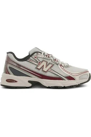 New Balance 740 Sneakers