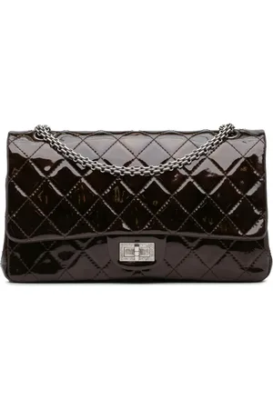 CHANEL 2010-2011 Reissue 2.55 Double Flap 227 Schultertasche aus gestepptem Lackleder