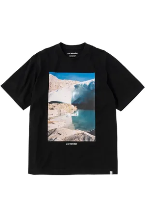 and wander T-Shirt mit grafischem Stempel