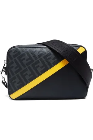 Fendi 2024s Schultertasche mit FF-Muster