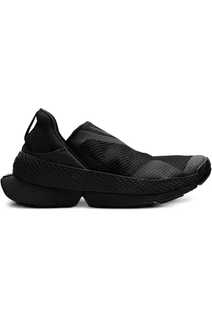 Nike GO FlyEase WMNS "Triple Black" Sneakers