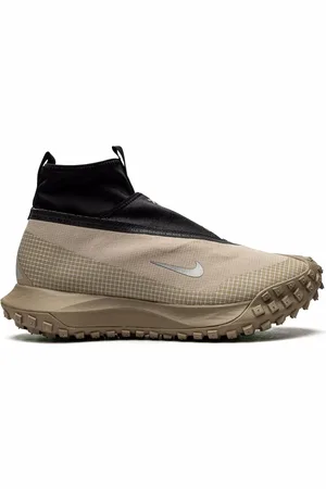 Nike ACG Mountain Fly Gore-Tex Sneakers