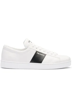 Prada Sneakers aus gebürstetem Leder