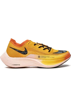 Nike ZoomX VaporFly Next% 2 Sneakers