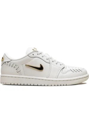 Jordan 1 Low Method of Make - Sail/Metallic Gold Sneakers
