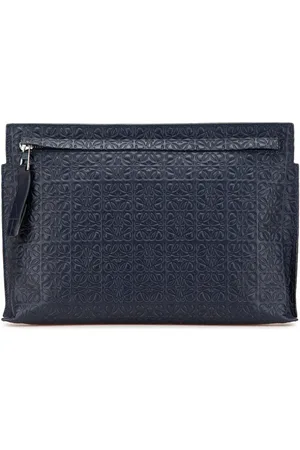 Loewe 2016 Repeat T Clutch aus Leder mit Anagram-Prägung