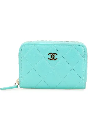 CHANEL 2021-2024 gesteppte Zip Portemonnaie aus gestepptem Kaviarleder mit CC