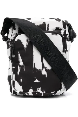 Alexander McQueen Mini Kuriertasche mit Graffiti-Print