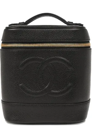 CHANEL 2002 Timeless Kosmetiktasche