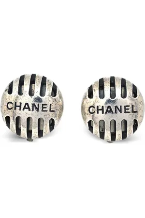 CHANEL 1999 Ohrclips mit CC