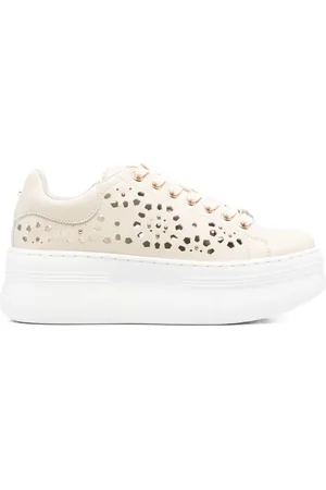 Cult Sneakers aus Leder