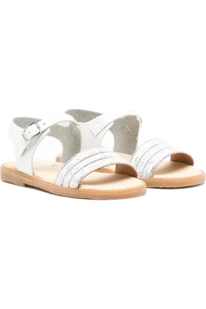 Andanines Sandalen mit Kristallen
