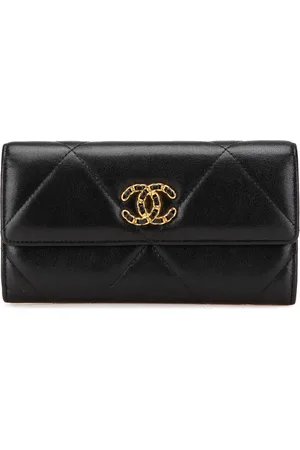 CHANEL 2019 längliches Portemonnaie mit Klappe 19cm