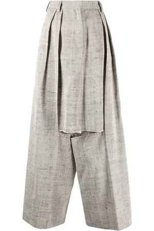 Niccolo Pasqualetti Samthose mit weitem Bein