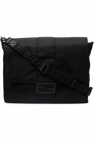 Fendi Große Baguette Kuriertasche