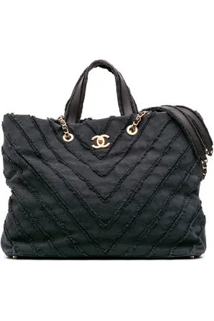 CHANEL 2016-2017 Chevron Cuba Patchwork Shopper Tote Satchel-Tasche aus Canvas