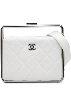 CHANEL 2019 Quilted Lambskin Metal Bar Convertible Clutch satchel