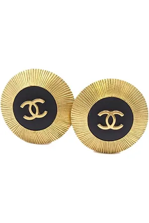CHANEL 1995 vergoldete CC Button Ohrclips