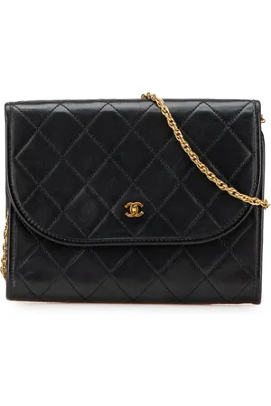 CHANEL 1984-1986 mini runde Flap Umhängetasche aus gestepptem Lammleder mit CC