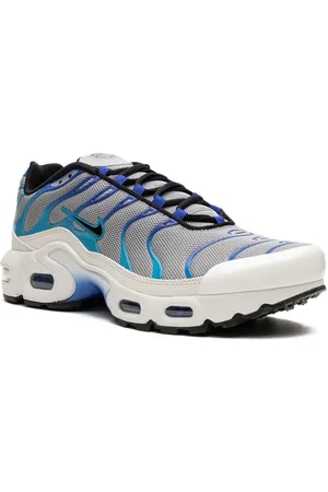 Nike Air Max Plus Sneakers
