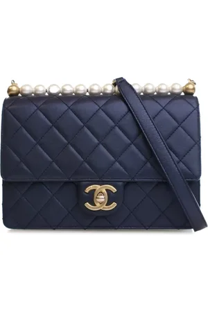 CHANEL 2019 mittelgroße Chic Pearls Flap Umhängetasche aus Lammleder