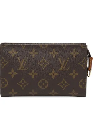 LOUIS VUITTON 2000-2024 Monogram Toiletry Clutch 15cm