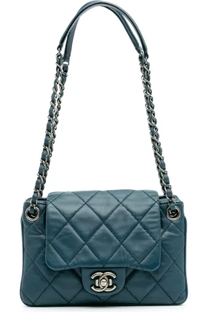 CHANEL 2013-2014 Quilted Lambskin Accordion Flap shoulder bag