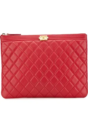 CHANEL Clutches - 2017-2018 Medium Quilted Caviar Boy O Case Clutch - Gr. unisize - in - für Damen