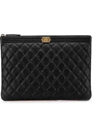 CHANEL Clutches - 2019 Medium Quilted Caviar Boy O Case Clutch - Gr. unisize - in - für Damen