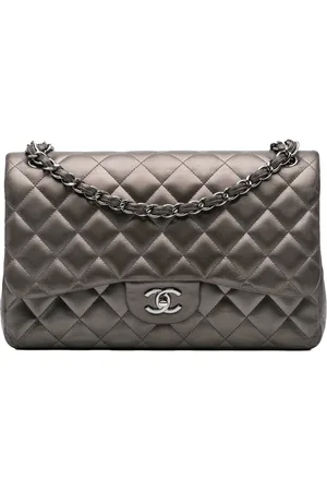 CHANEL Hobo Bags - 2013-2014 Jumbo Classic Lambskin Double Flap - für Damen