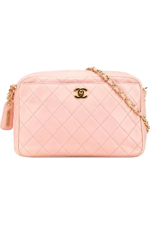 CHANEL Hobo Bags - 1994-1996 CC Quilted Lambskin Camera Crossbody - Gr. unisize - in Gold - für Damen