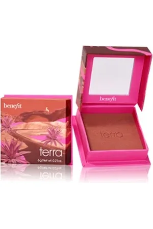 Benefit Terra Blush in Terracotta mit Goldschimmer Rouge