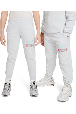 Nike Erling Haaland Club Unisex Hosen - Grau - Größe: 128 - 137 CM - Baumwoll-Jersey - Foot Locker