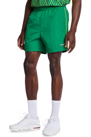 Nike Tuned Herren Kurze Hosen - Grün - Größe: XS - Poly Woven - Foot Locker