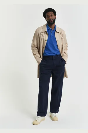 GANT Herren Relaxed Fit Chinohose mit Bundfalten aus Baumwolltwill (31/32)