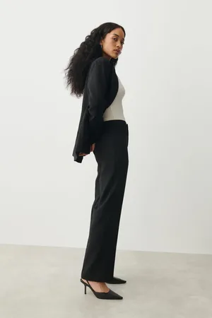 Gina Tricot Straight regular trousers - Hosen - Schwarz - 32 - Dame